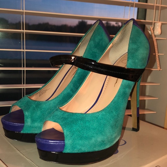 Jessica Simpson Heels - Picture 2 of 8